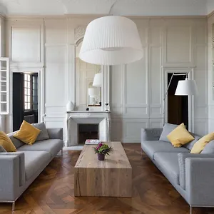  Apartment Le 1727